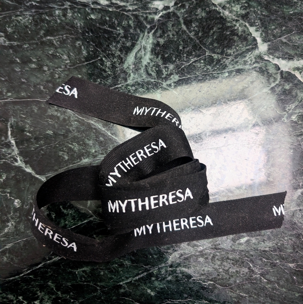 Mytheresa Black and White Gift Wrapping Ribbon